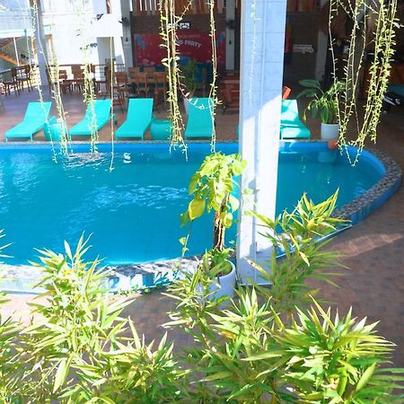 Ha Giang Lotus Hostel Motorbikes Tours 外观 照片